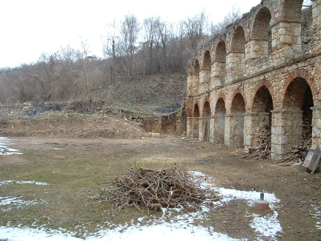 Фотографија из галерије Манастира Кувеждин, 2006 (4)